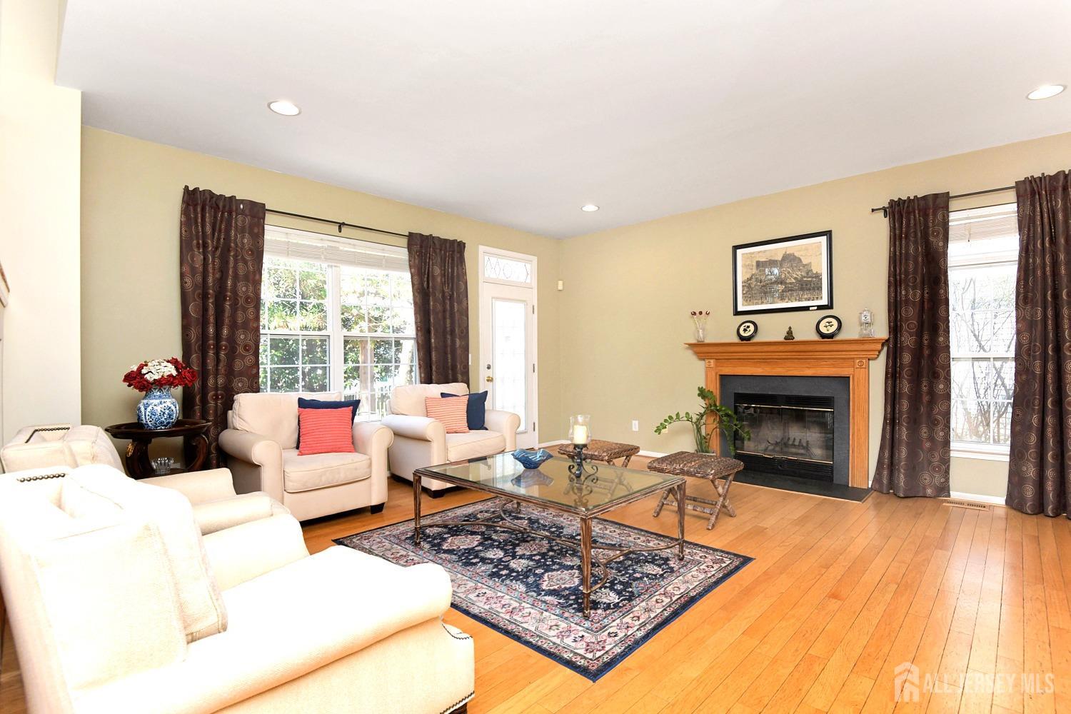 13 Hawthorn Drive, Plainsboro, New Jersey image 8