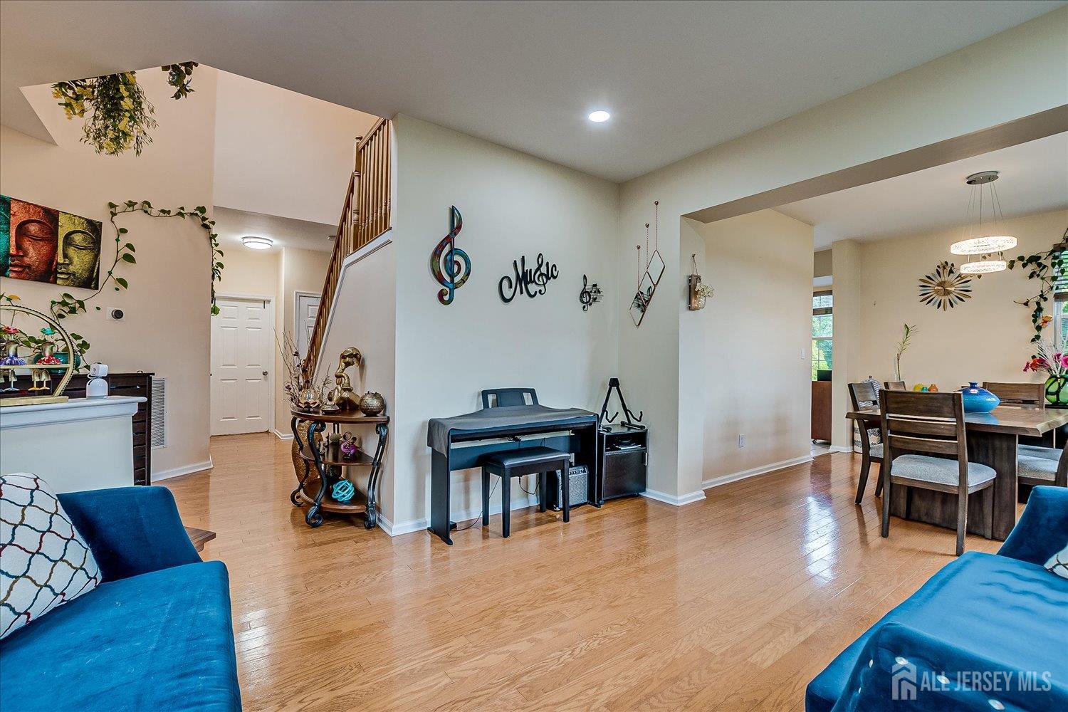 55 Devon Drive, East Brunswick, New Jersey image 9