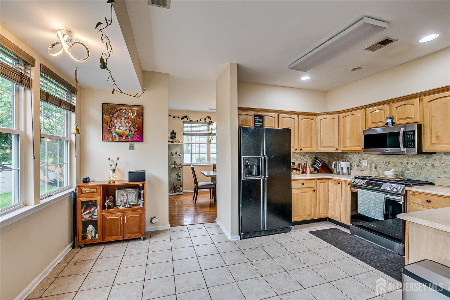 55 Devon Drive, East Brunswick, New Jersey image 14