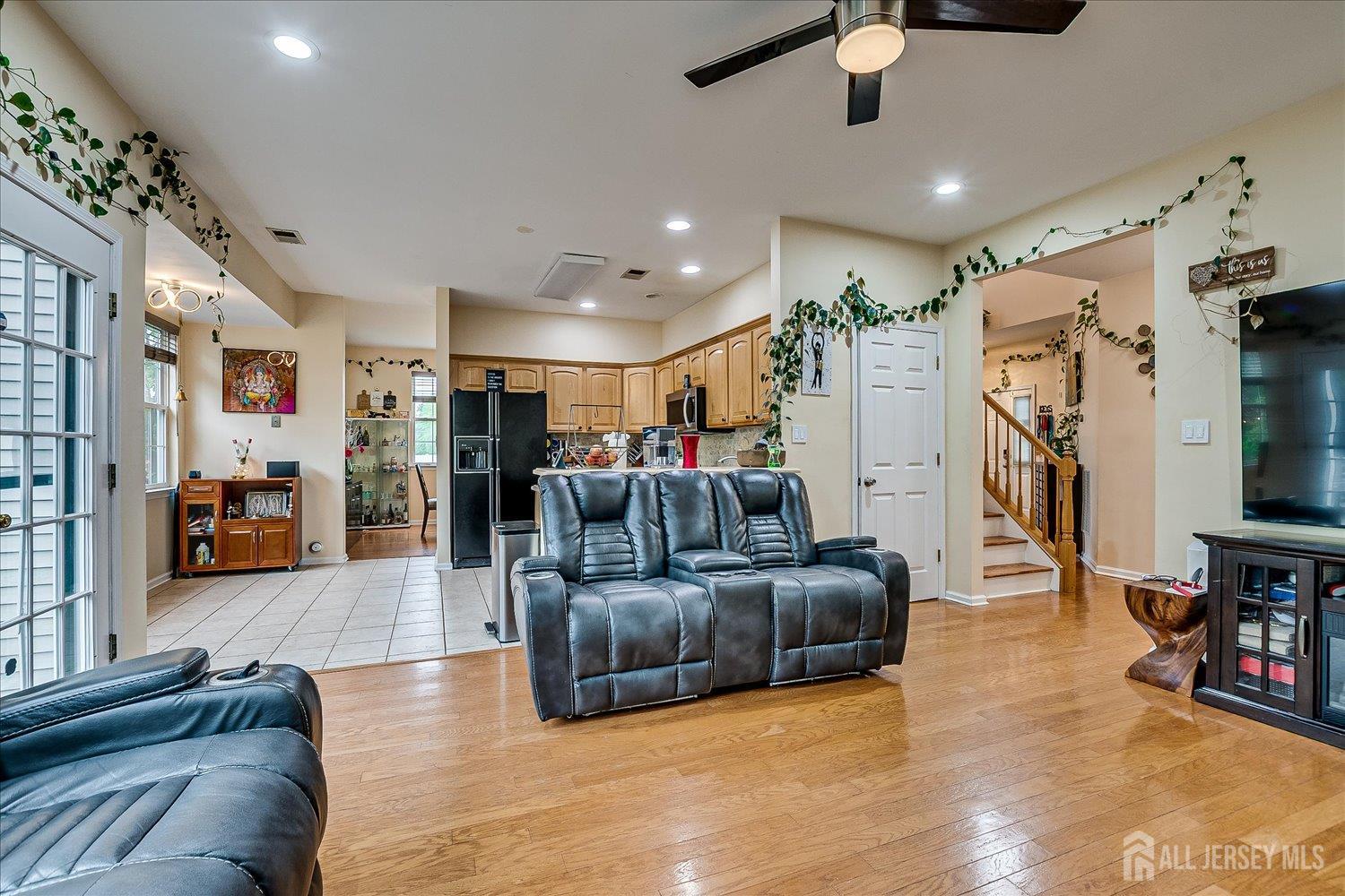 55 Devon Drive, East Brunswick, New Jersey image 15