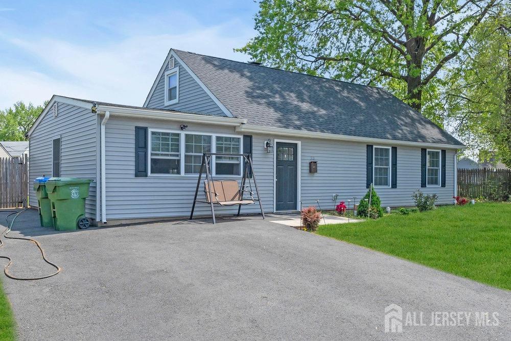 33 Altamont Road, Edison, New Jersey image 2