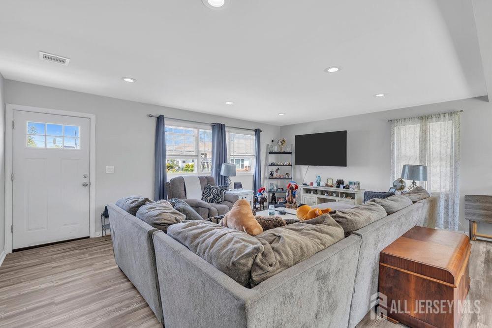 33 Altamont Road, Edison, New Jersey image 11