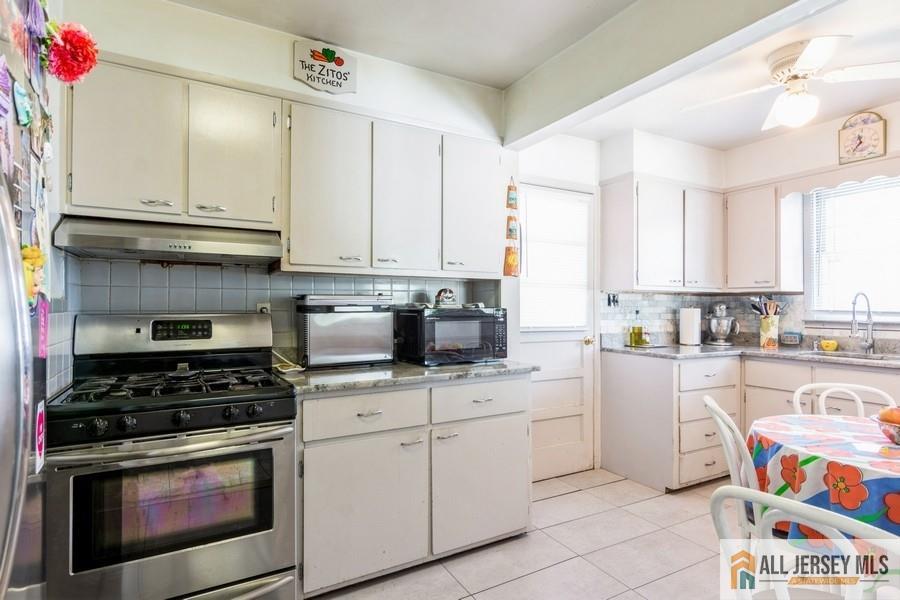 1 Berkley Boulevard, Iselin, New Jersey image 7