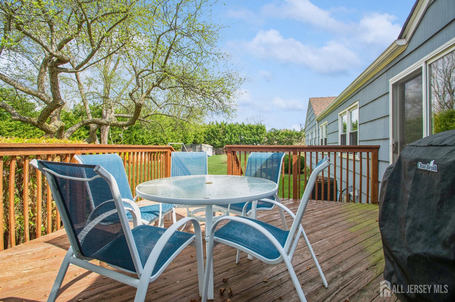 5 Academic Road, East Brunswick, New Jersey image 31