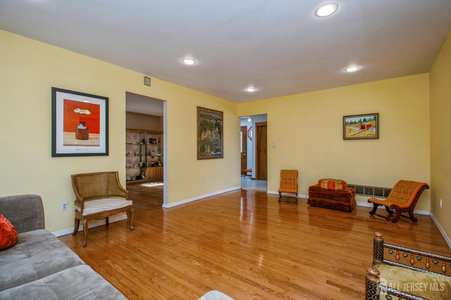 5 Academic Road, East Brunswick, New Jersey image 5