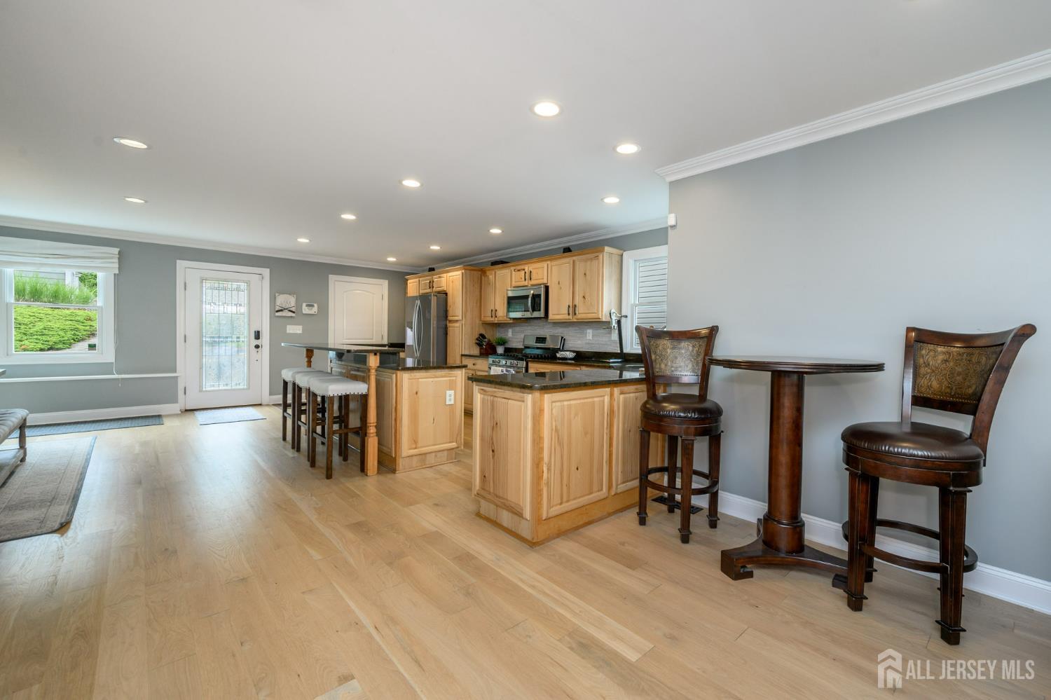 307 Squaw Trail, Hopatcong, New Jersey image 8