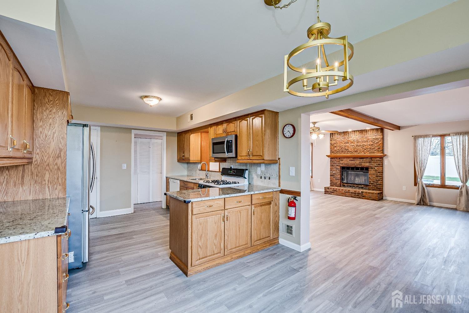 86 Bunker Hill Road, Lawrence, New Jersey image 17