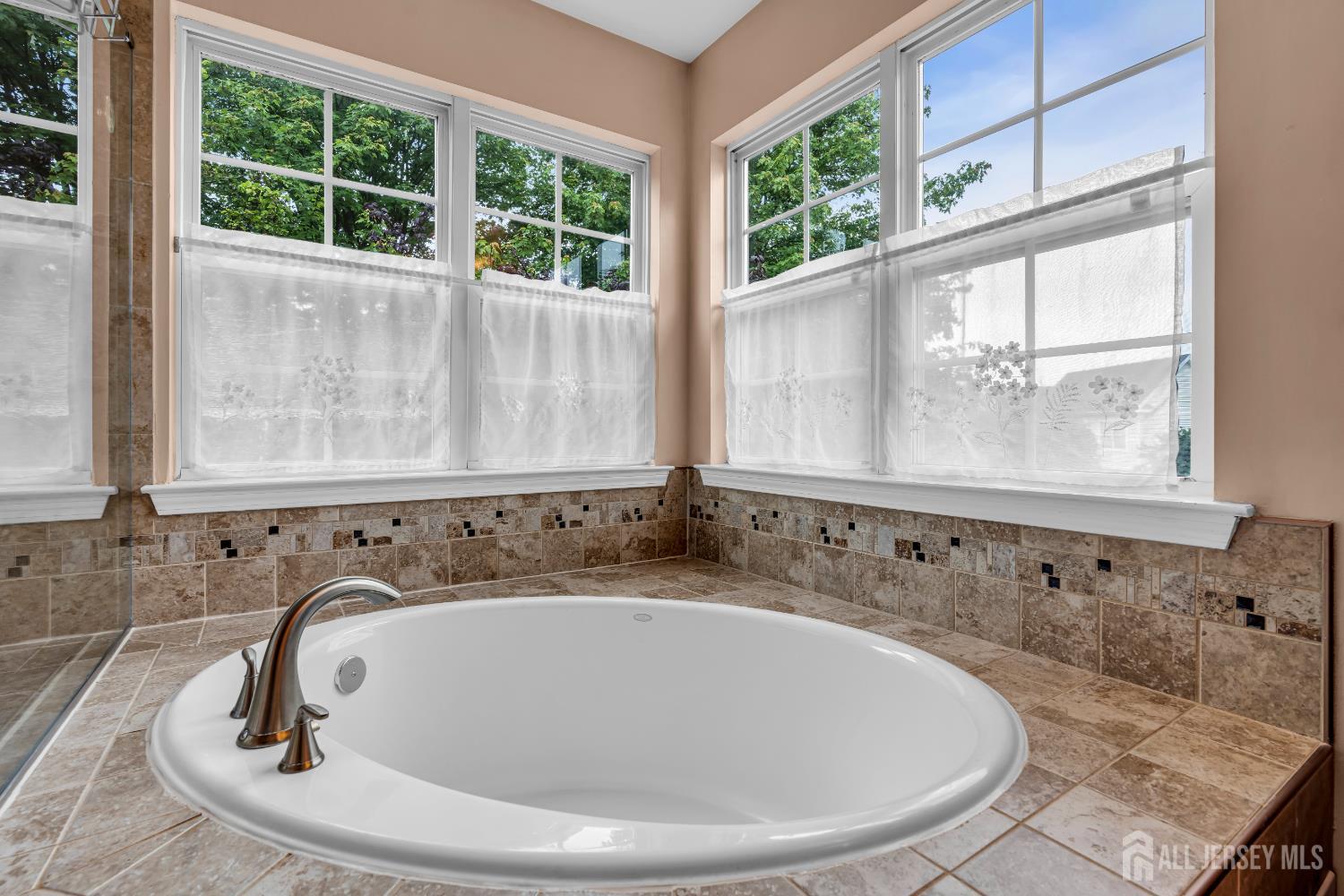 1 Westlake Court, Morganville, New Jersey image 35