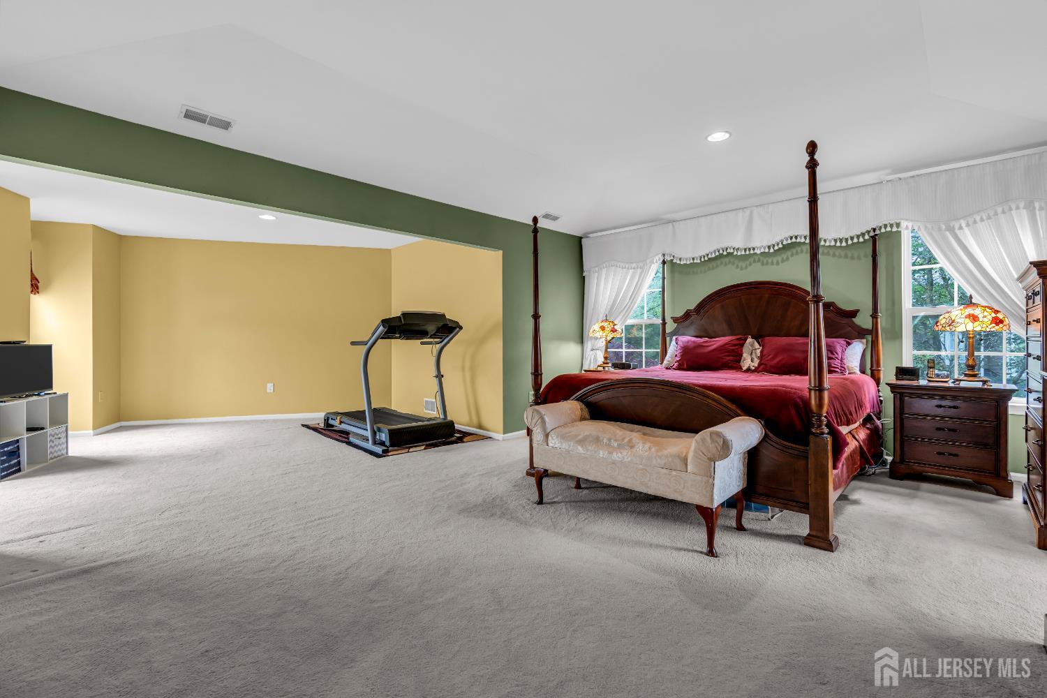 1 Westlake Court, Morganville, New Jersey image 29