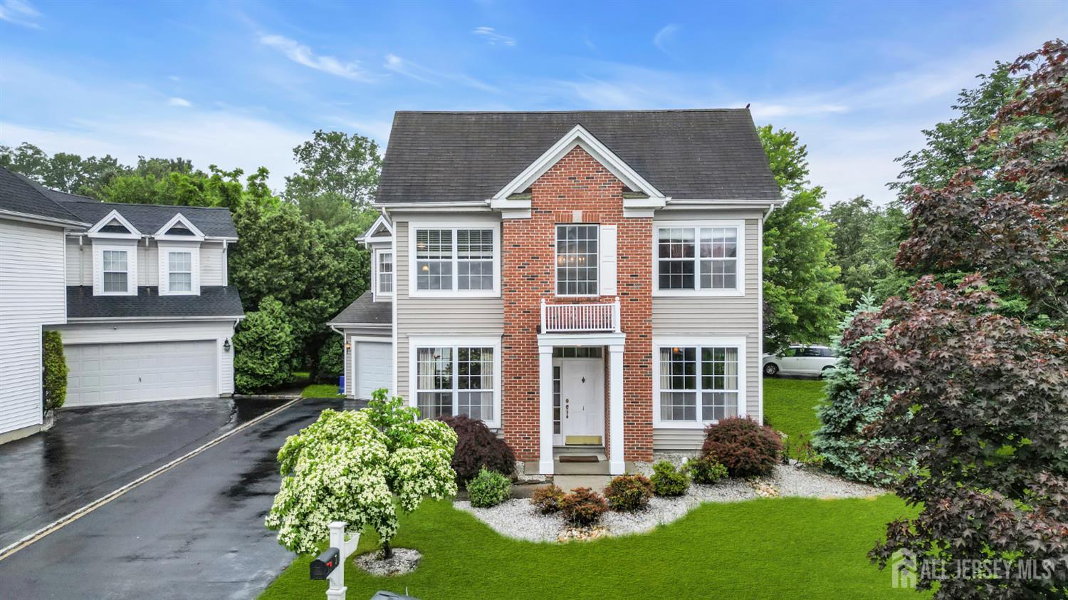 1 Westlake Court, Morganville, New Jersey image 3