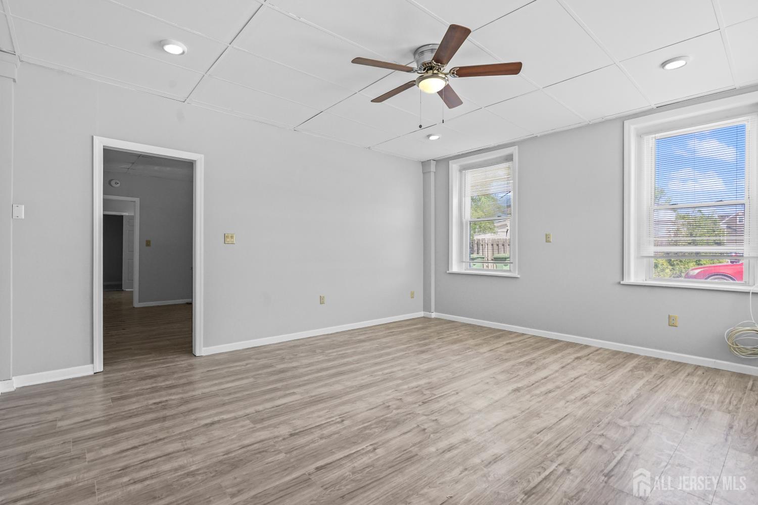107 Macarthur Avenue 2