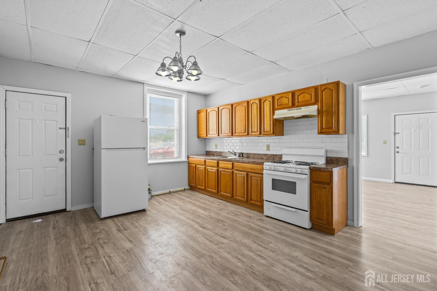 107 Macarthur Avenue 2