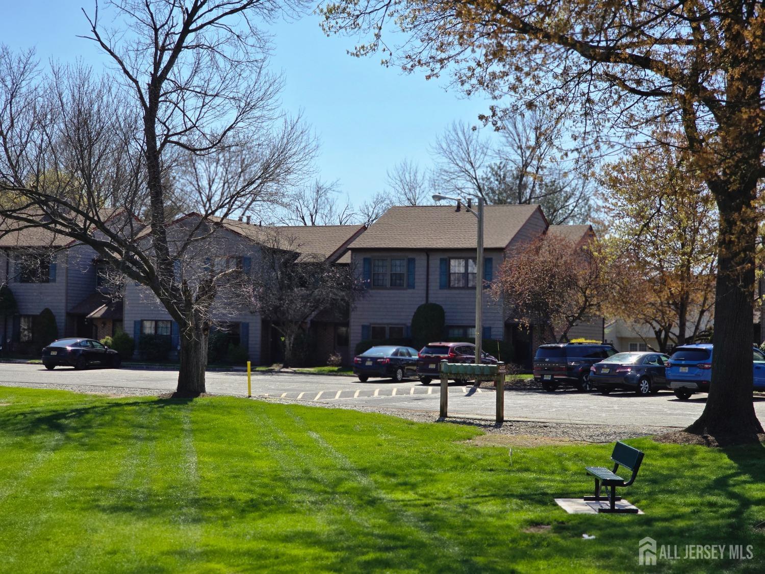 50 Pheasant Run, Edison, New Jersey image 9