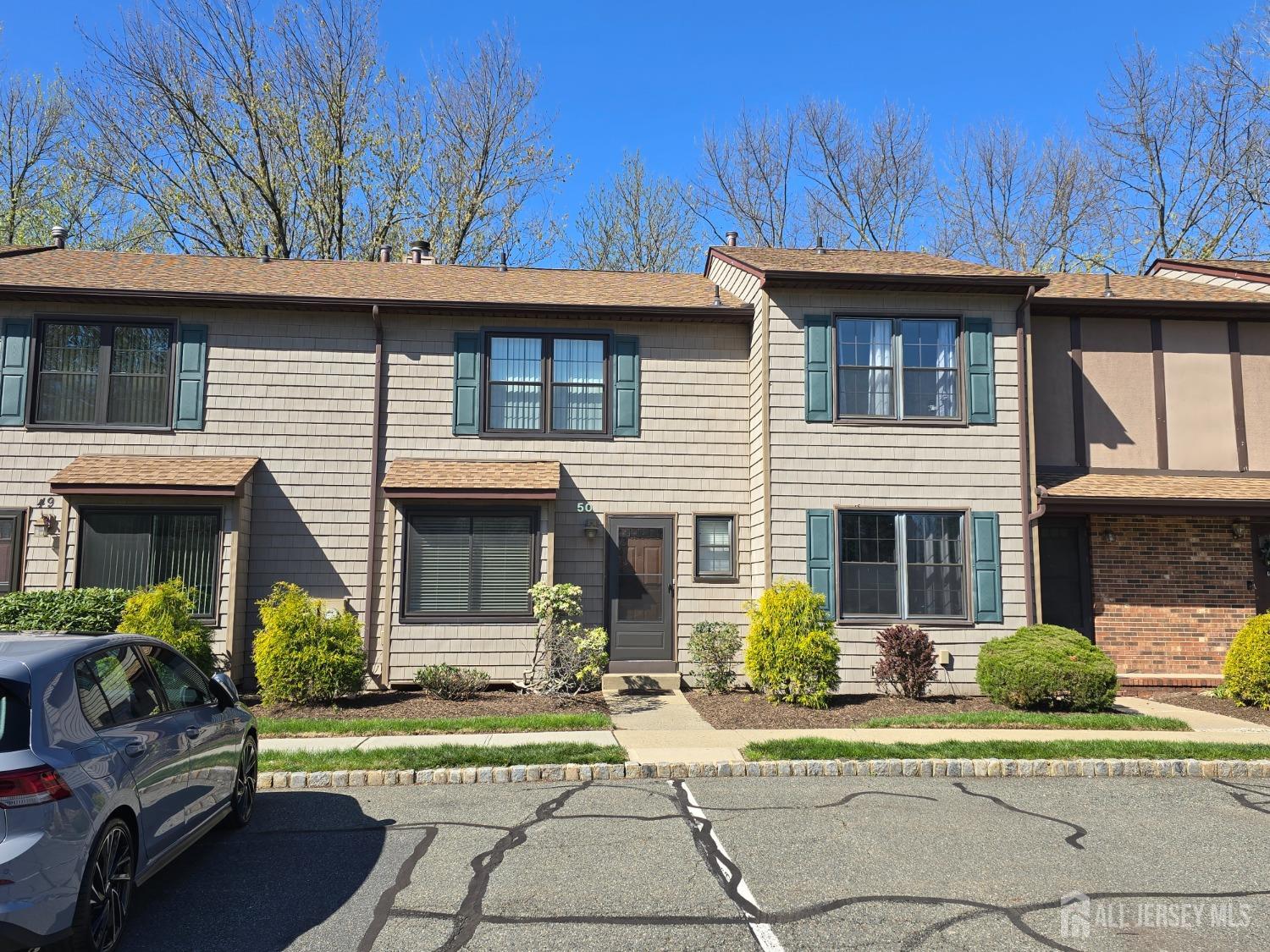 50 Pheasant Run, Edison, New Jersey image 2