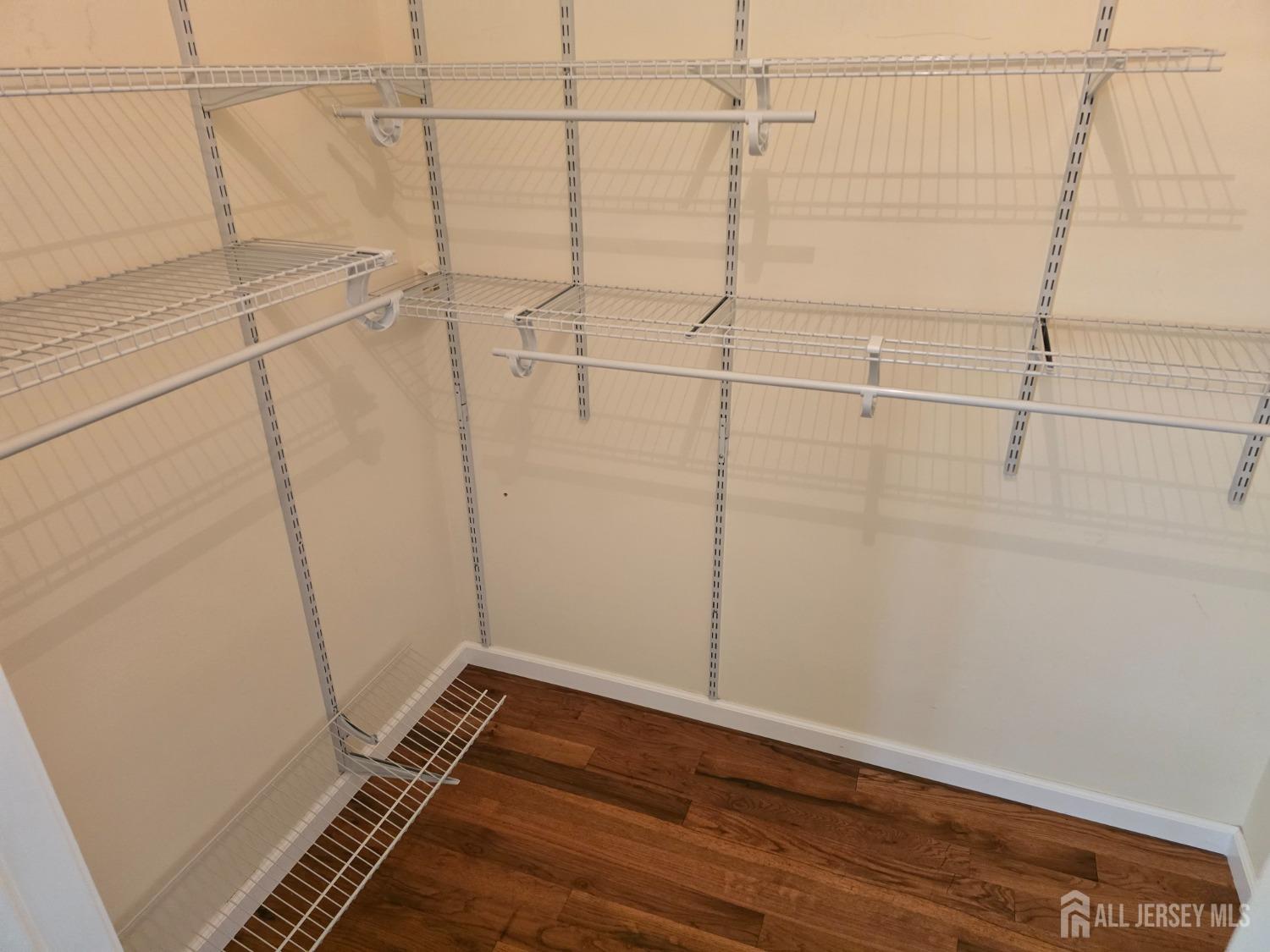 50 Pheasant Run, Edison, New Jersey image 39