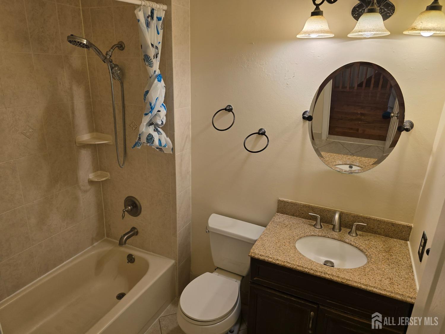 50 Pheasant Run, Edison, New Jersey image 37