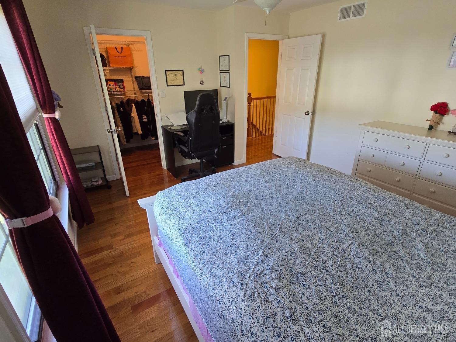 50 Pheasant Run, Edison, New Jersey image 41