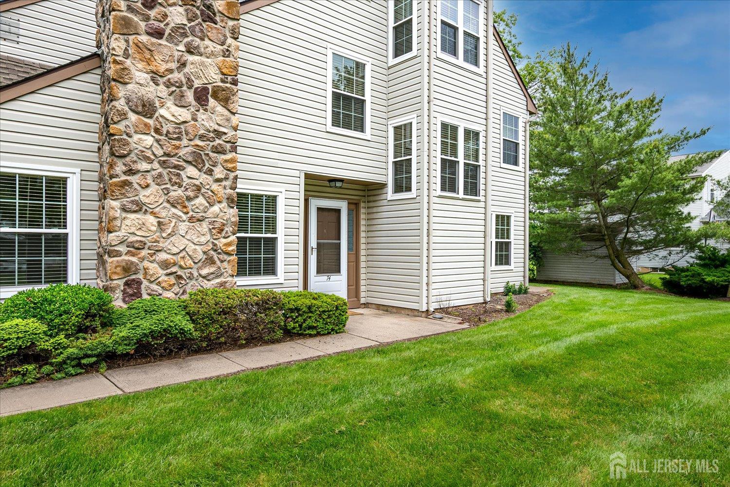 74 Orion Road, Piscataway, New Jersey image 4