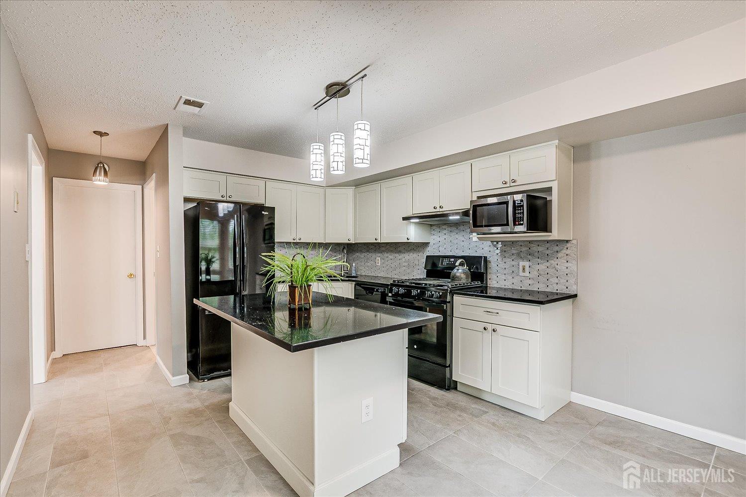74 Orion Road, Piscataway, New Jersey image 14