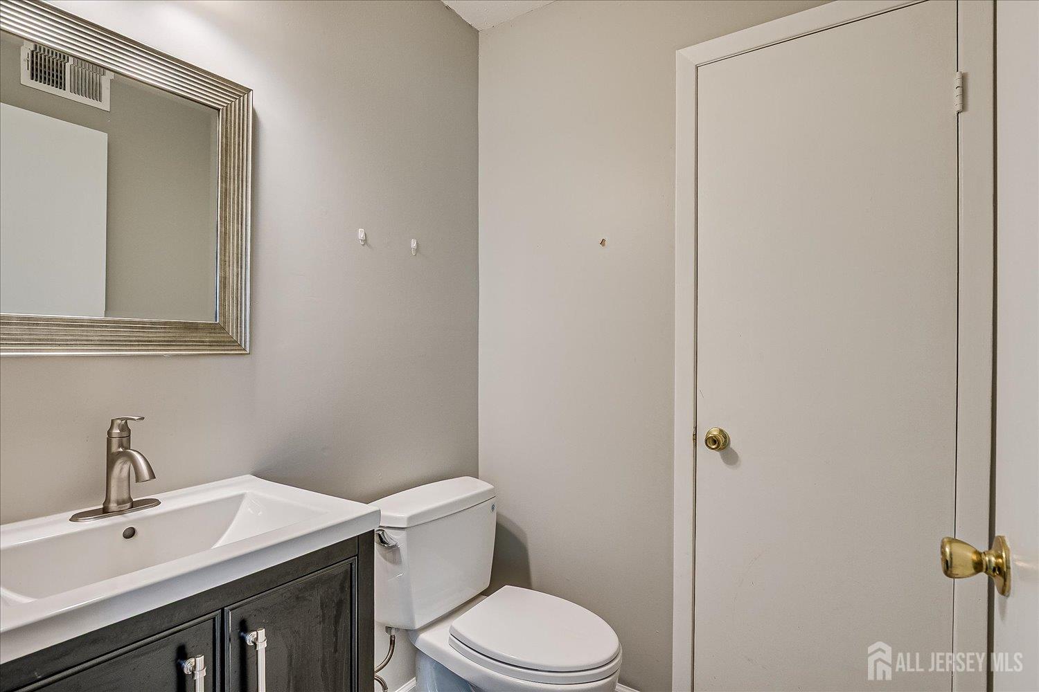 74 Orion Road, Piscataway, New Jersey image 20