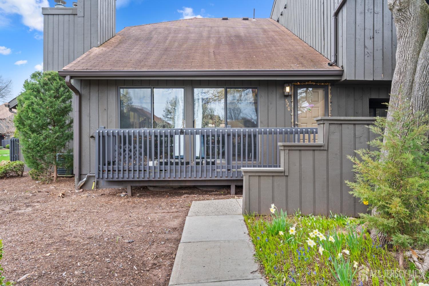 520 Westgate Drive, Edison, New Jersey image 3