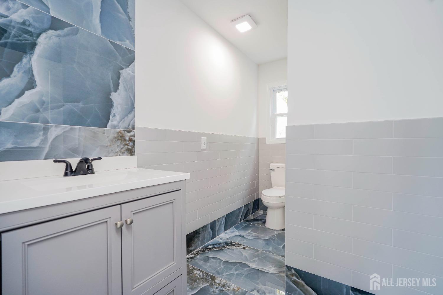 2 Buttonwood Drive, Parlin, New Jersey image 13