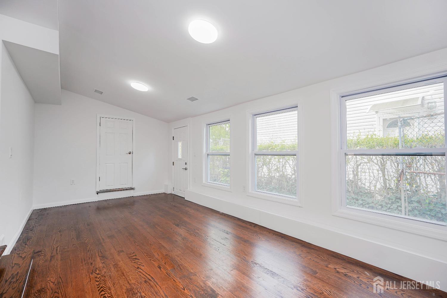 2 Buttonwood Drive, Parlin, New Jersey image 7