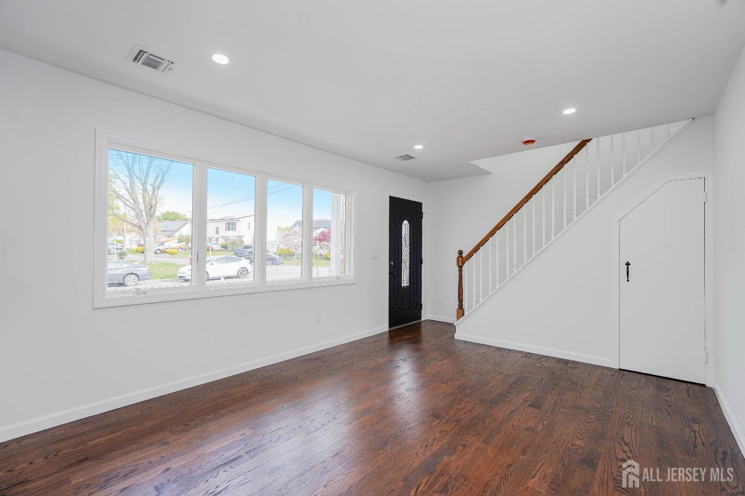 2 Buttonwood Drive, Parlin, New Jersey image 2