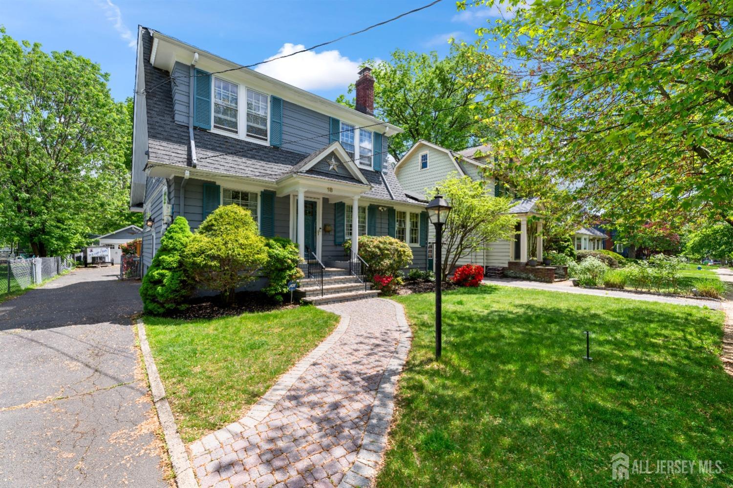 18 Warren Road, Maplewood, New Jersey image 1