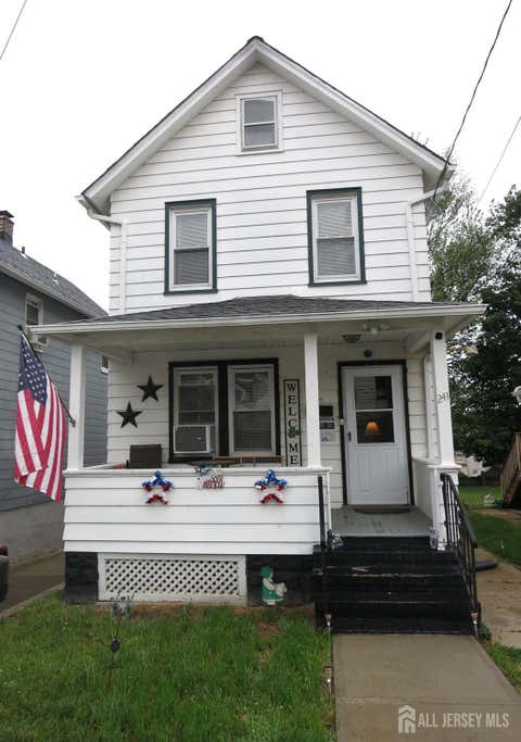 Homes For Sale - 241 Walnut Street<br/> Middlesex County, South Amboy, NJ 08879