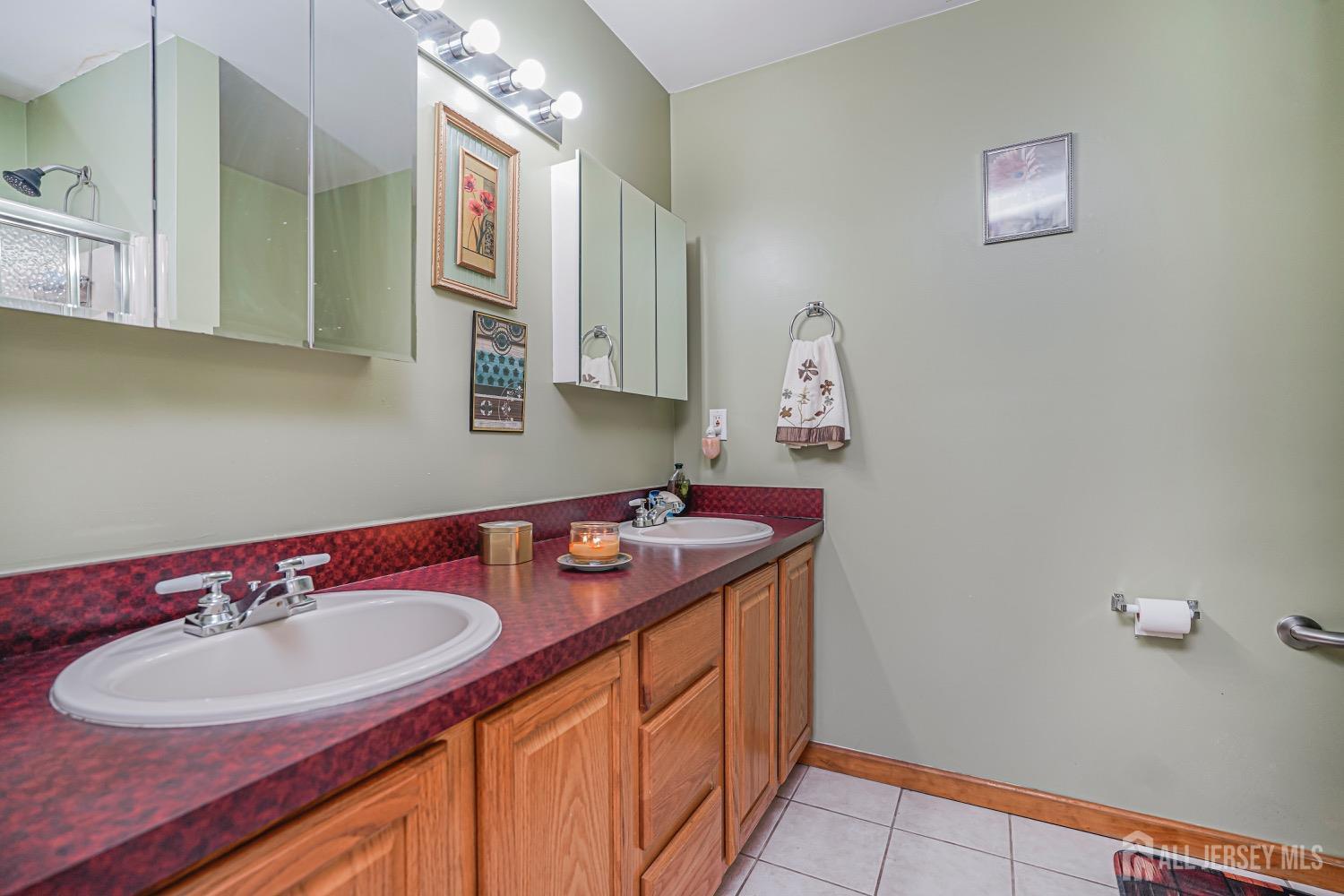 220 Raritan Street, South Amboy, New Jersey image 19