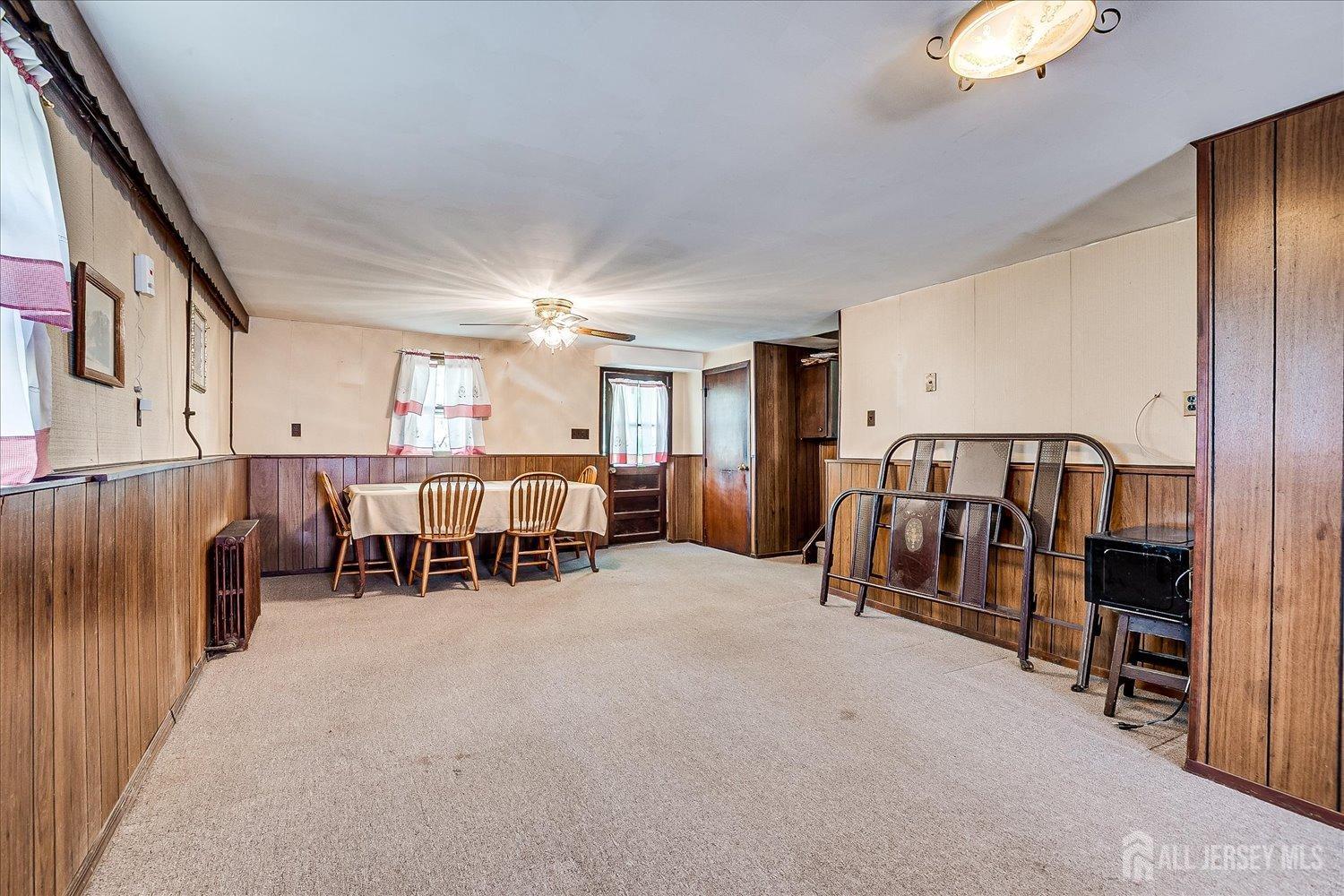 6 N Minnisink Avenue, Sayreville, New Jersey image 20