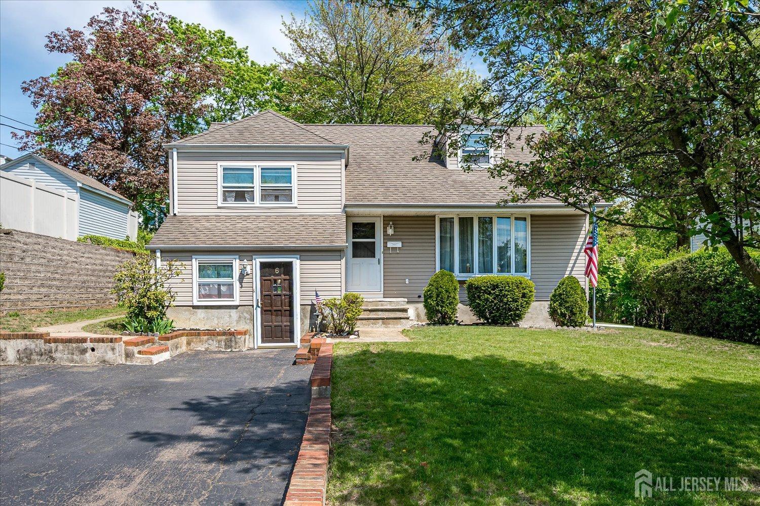 6 N Minnisink Avenue, Sayreville, New Jersey image 1