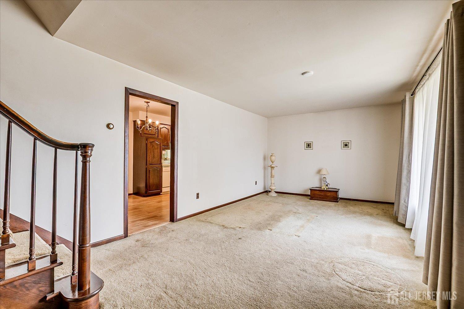 6 N Minnisink Avenue, Sayreville, New Jersey image 3