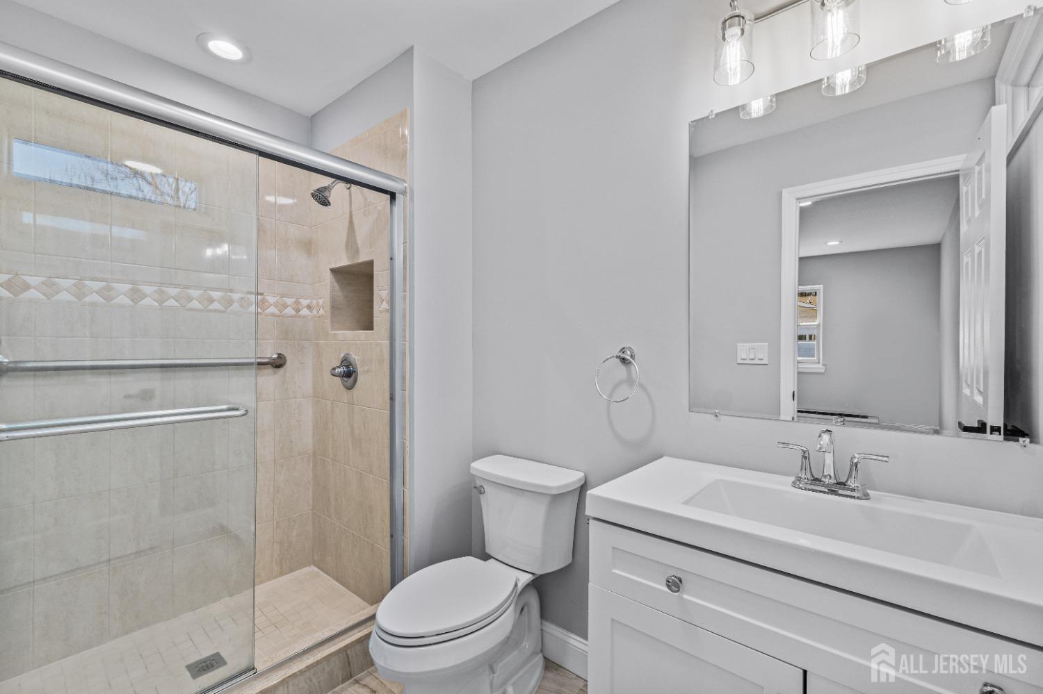 504 Belford Road #B, Monroe Township, New Jersey image 7