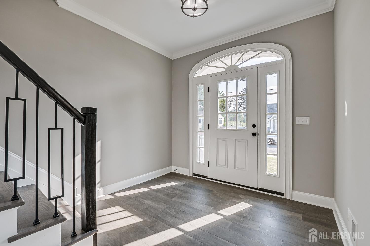 Metuchen, New Jersey, 08840, United States, 5 Bedrooms Bedrooms, ,4 BathroomsBathrooms,Residential,Active,2035126