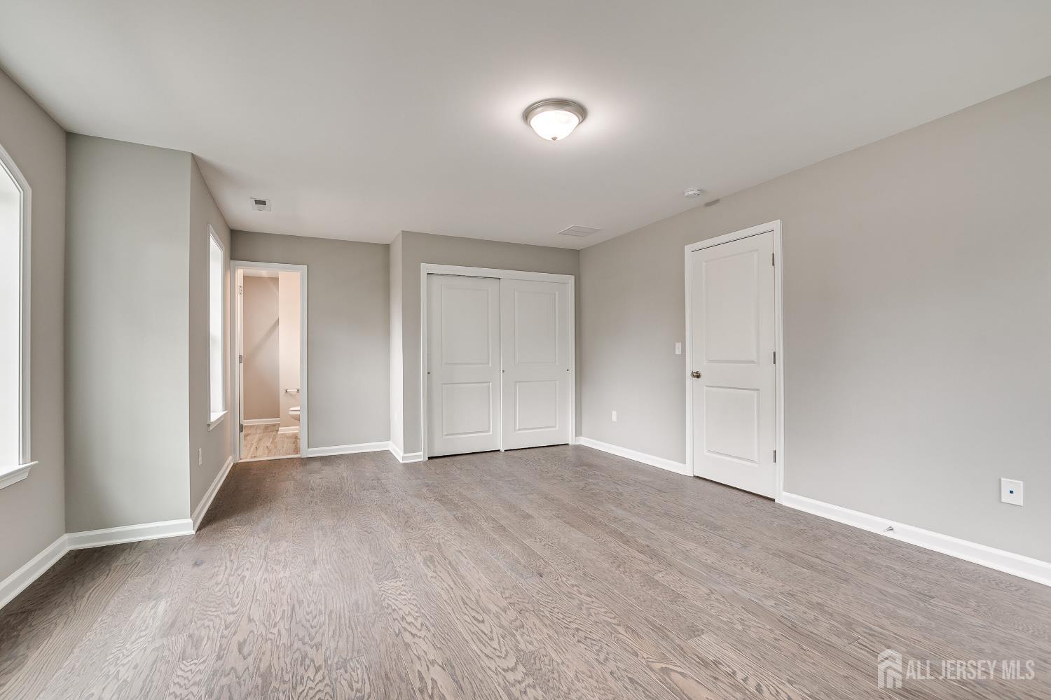 Metuchen, New Jersey, 08840, United States, 5 Bedrooms Bedrooms, ,4 BathroomsBathrooms,Residential,Active,2035126