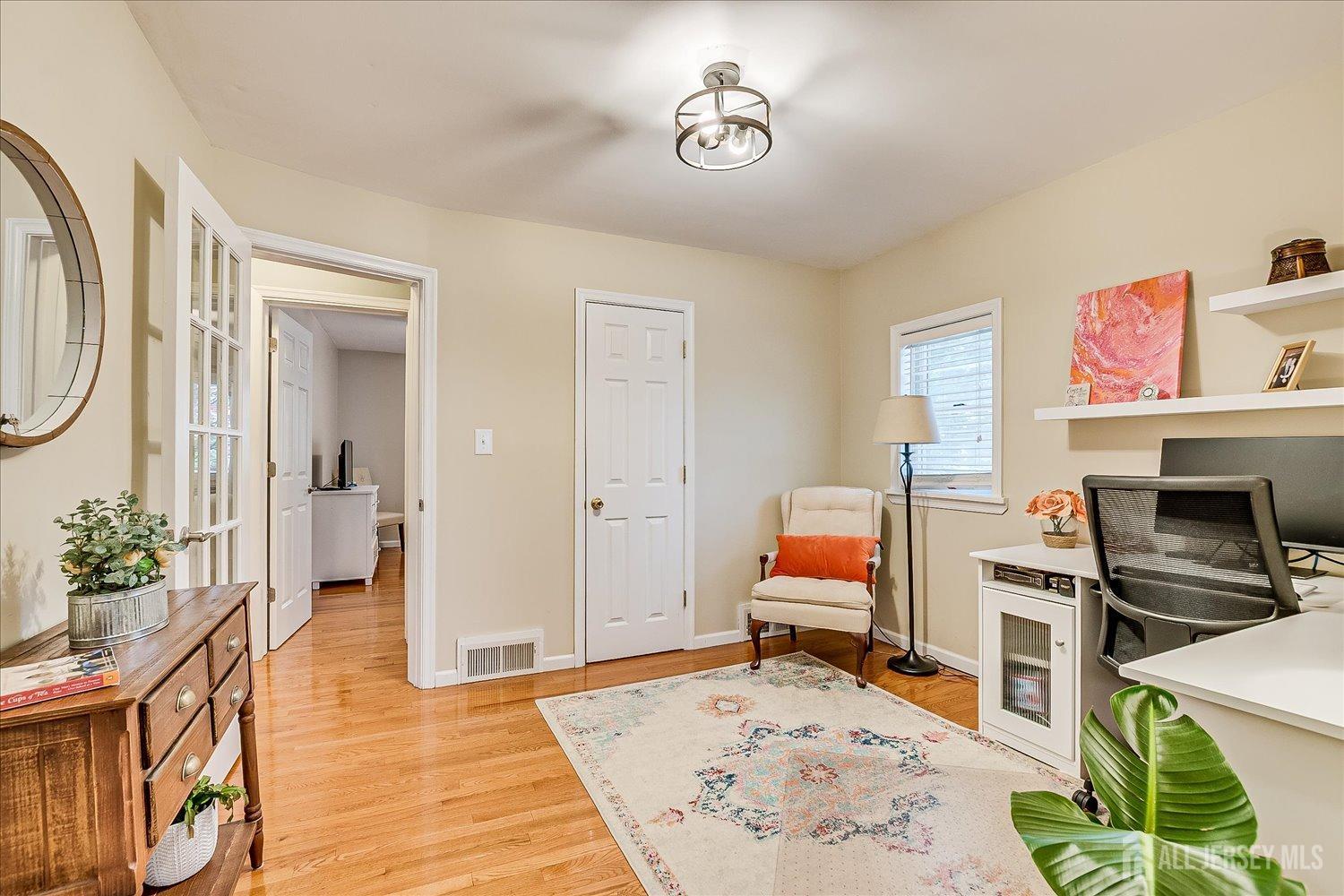 115 Oakmanor Parkway, South Plainfield, New Jersey image 15