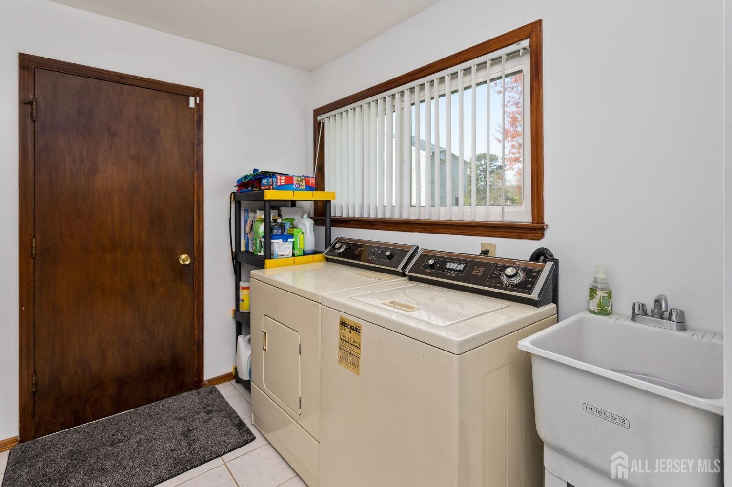 7 Mariposa Place, Old Bridge, New Jersey image 35