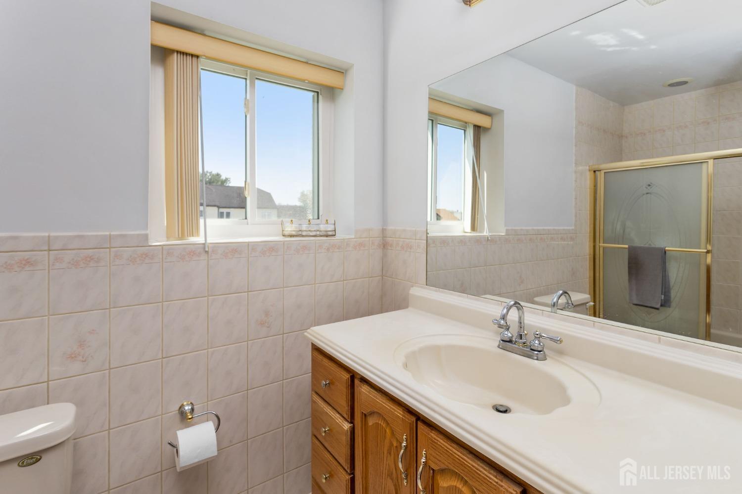 7 Mariposa Place, Old Bridge, New Jersey image 34