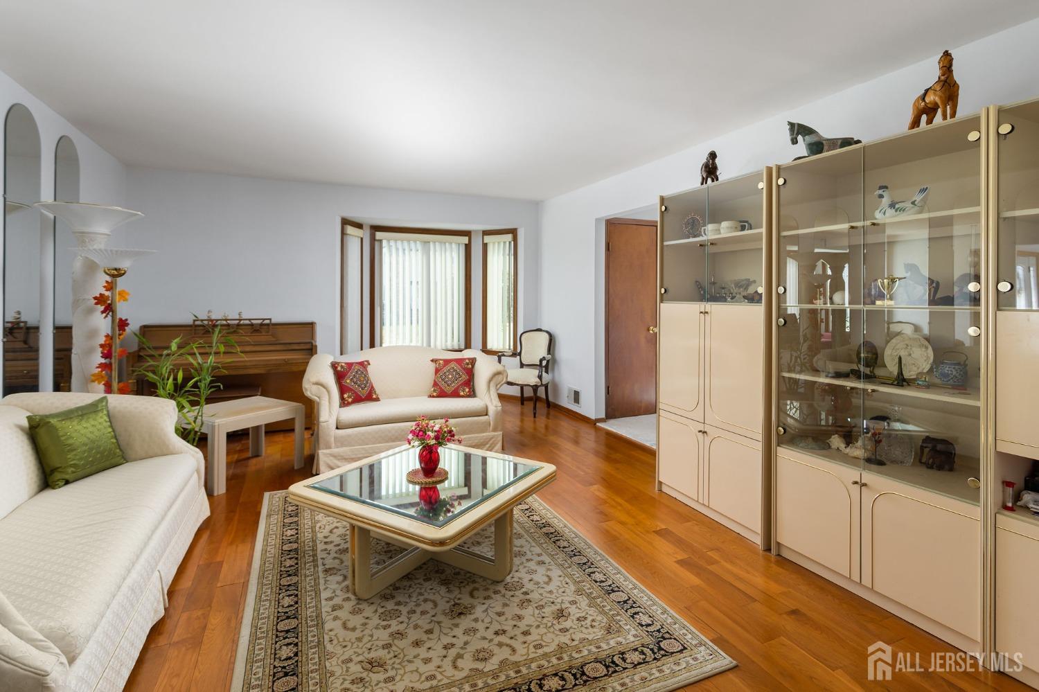 7 Mariposa Place, Old Bridge, New Jersey image 13