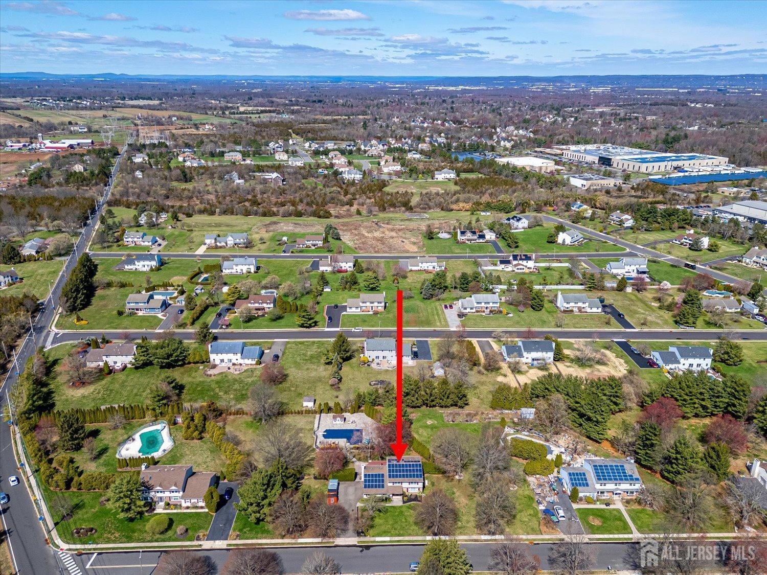 Franklin Twsp, New Jersey 08873, United States, 4 Bedrooms Bedrooms, ,3 BathroomsBathrooms,Residential,Pending,100683