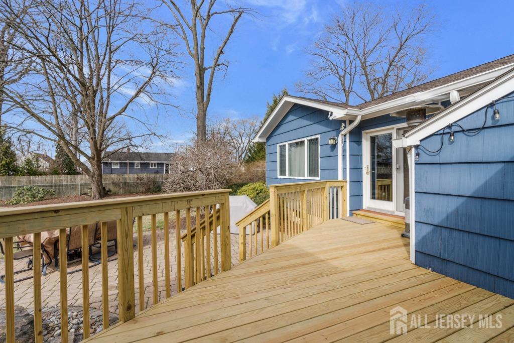 313 F Street, Middlesex, New Jersey image 32
