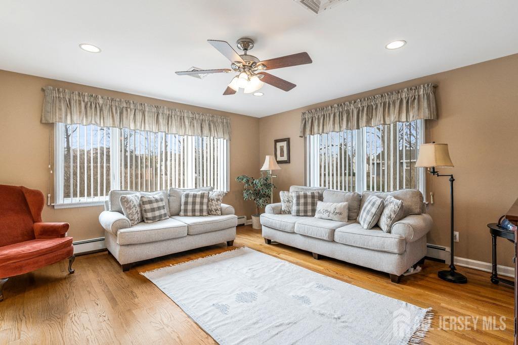 313 F Street, Middlesex, New Jersey image 23