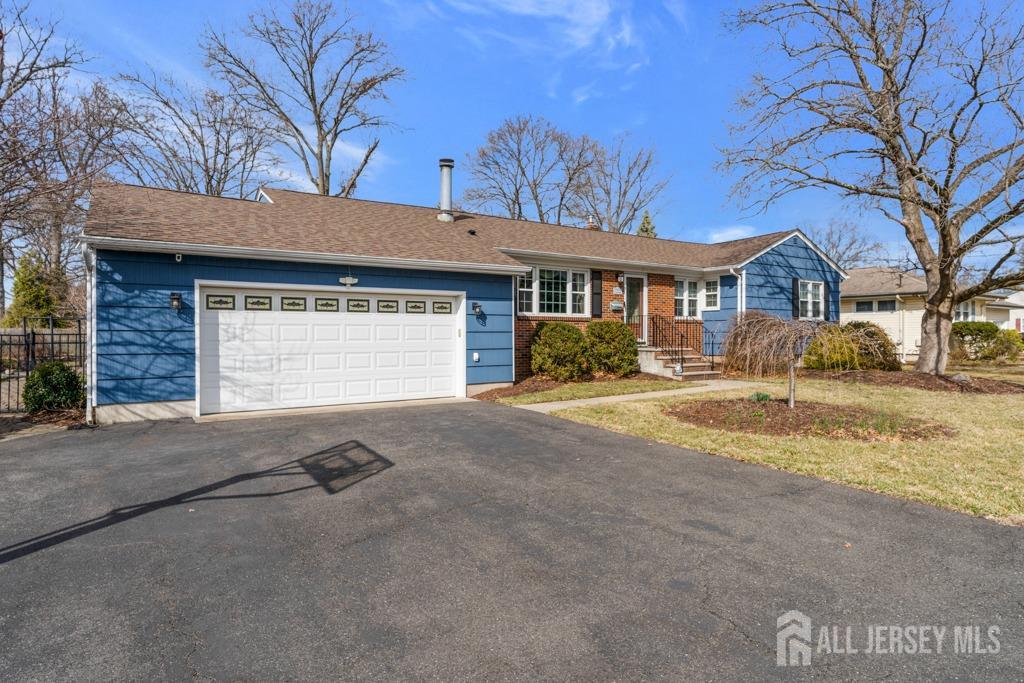 313 F Street, Middlesex, New Jersey image 2