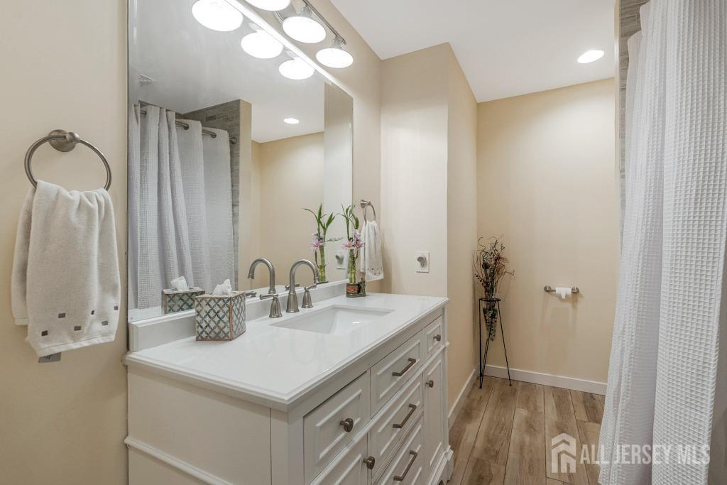 313 F Street, Middlesex, New Jersey image 16