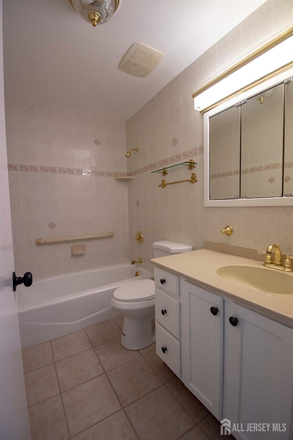 1178 Newton Street, North Brunswick, New Jersey image 17