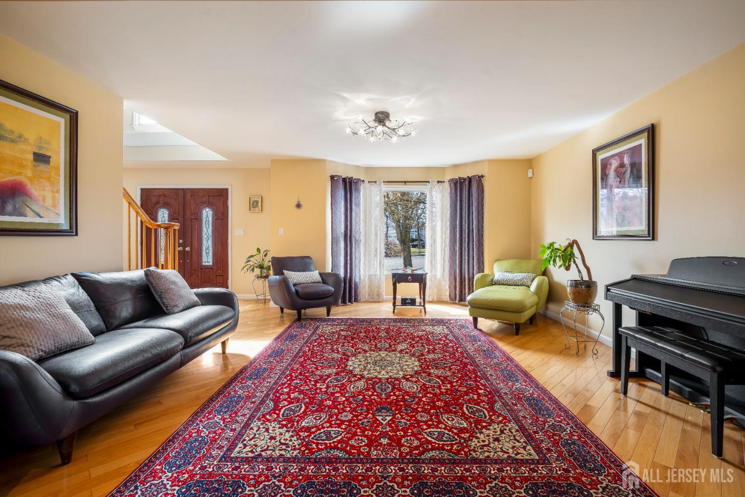 East Brunswick, New Jersey, 08816, United States, 4 Bedrooms Bedrooms, ,4 BathroomsBathrooms,Residential,Active,2028183