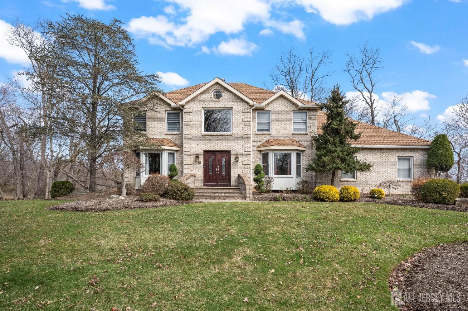 East Brunswick, New Jersey, 08816, United States, 4 Bedrooms Bedrooms, ,4 BathroomsBathrooms,Residential,Active,2028183