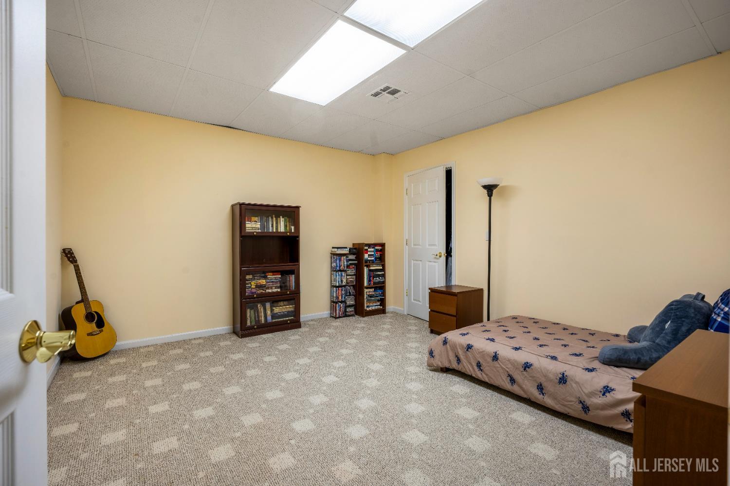 East Brunswick, New Jersey, 08816, United States, 4 Bedrooms Bedrooms, ,4 BathroomsBathrooms,Residential,Active,2028183